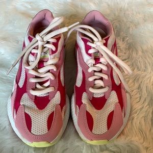 Girls Puma RS-X Running System Sneakers. 4.5